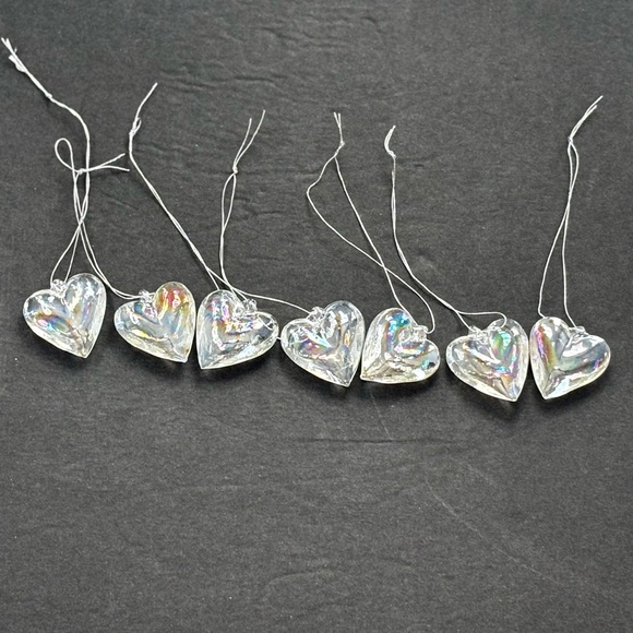 Set Of 7 Vintage IRIDESCENT GLASS HEART SHAPED CHRISTMAS ORNAMENTS-HANDBLOWN - Picture 6 of 10